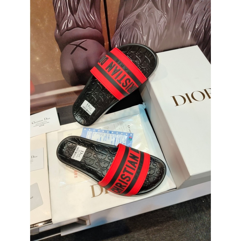 ch**an D*or slippers
